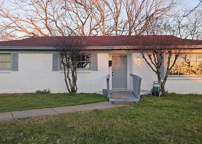 Wi35 & I20 Queen! Holiday home Fort Worth